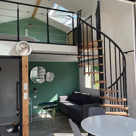 Casa Martinez أخْتيج بْخْ بورْدْيا